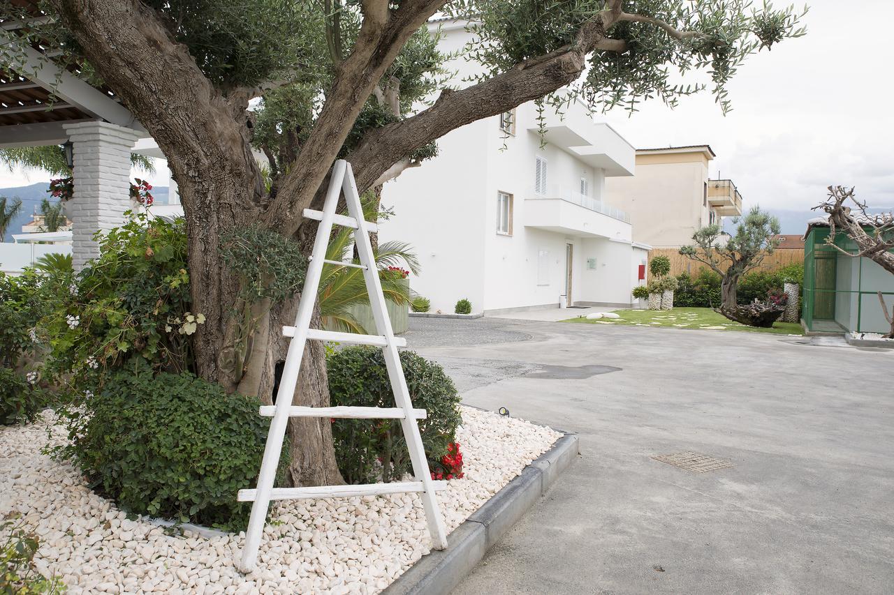 סקפאטי Hotel America מראה חיצוני תמונה