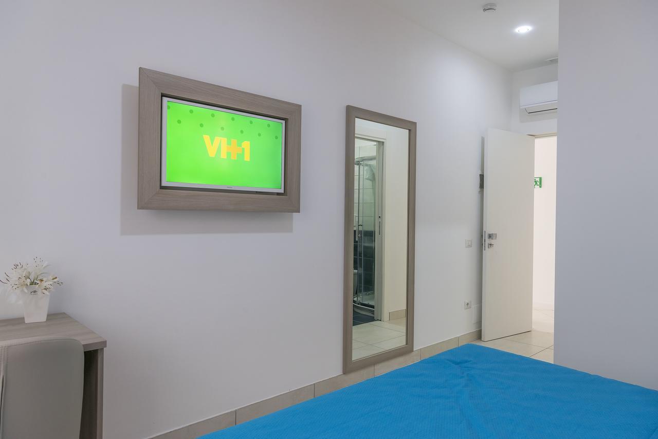 סקפאטי Hotel America מראה חיצוני תמונה